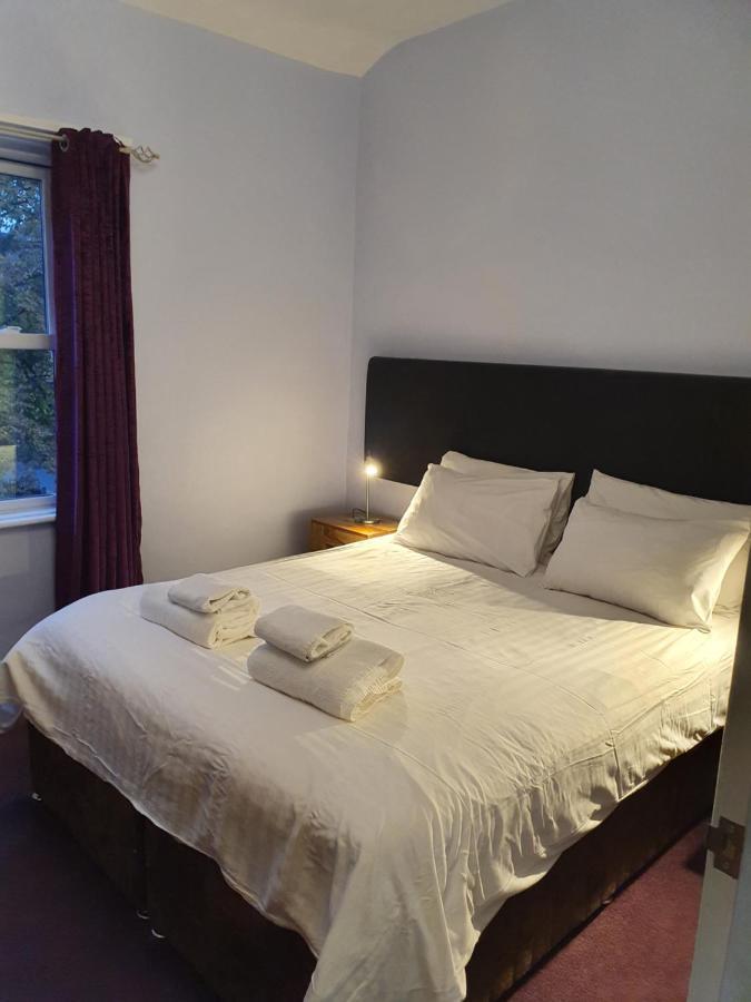 The Camberley Hotel Harrogate Bagian luar foto