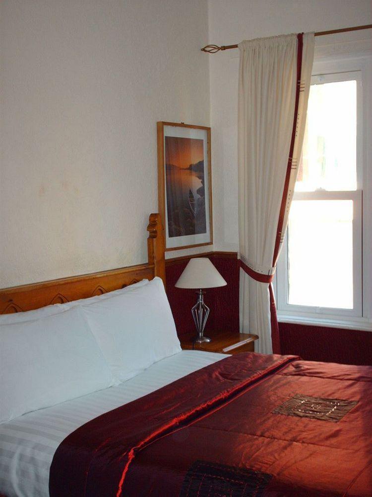 The Camberley Hotel Harrogate Bagian luar foto
